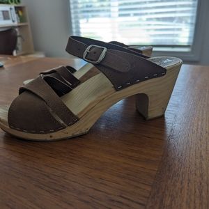 Sandgren clog sandals